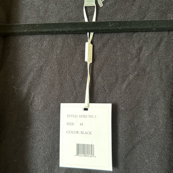 NWT Siani Milano Black sweater Cardigan, with pleated trim closure Women’s M - Picture 3 of 5